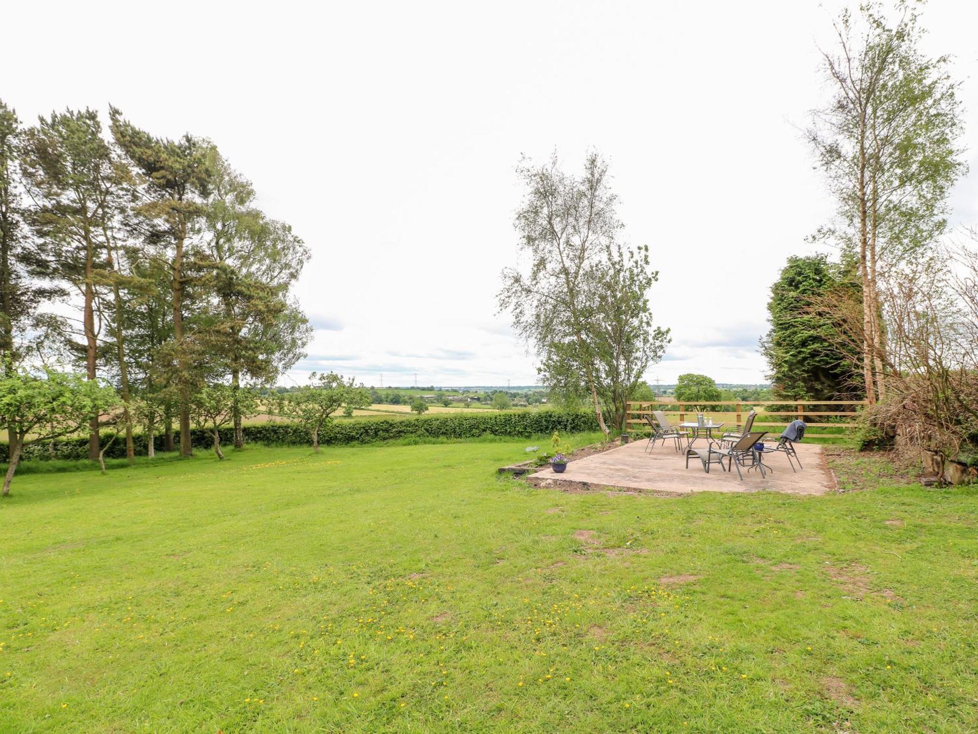 Fields Farm Villa Draycott in the Moors Bagian luar foto