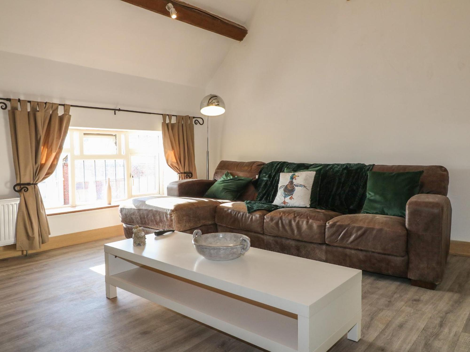 Fields Farm Villa Draycott in the Moors Bagian luar foto
