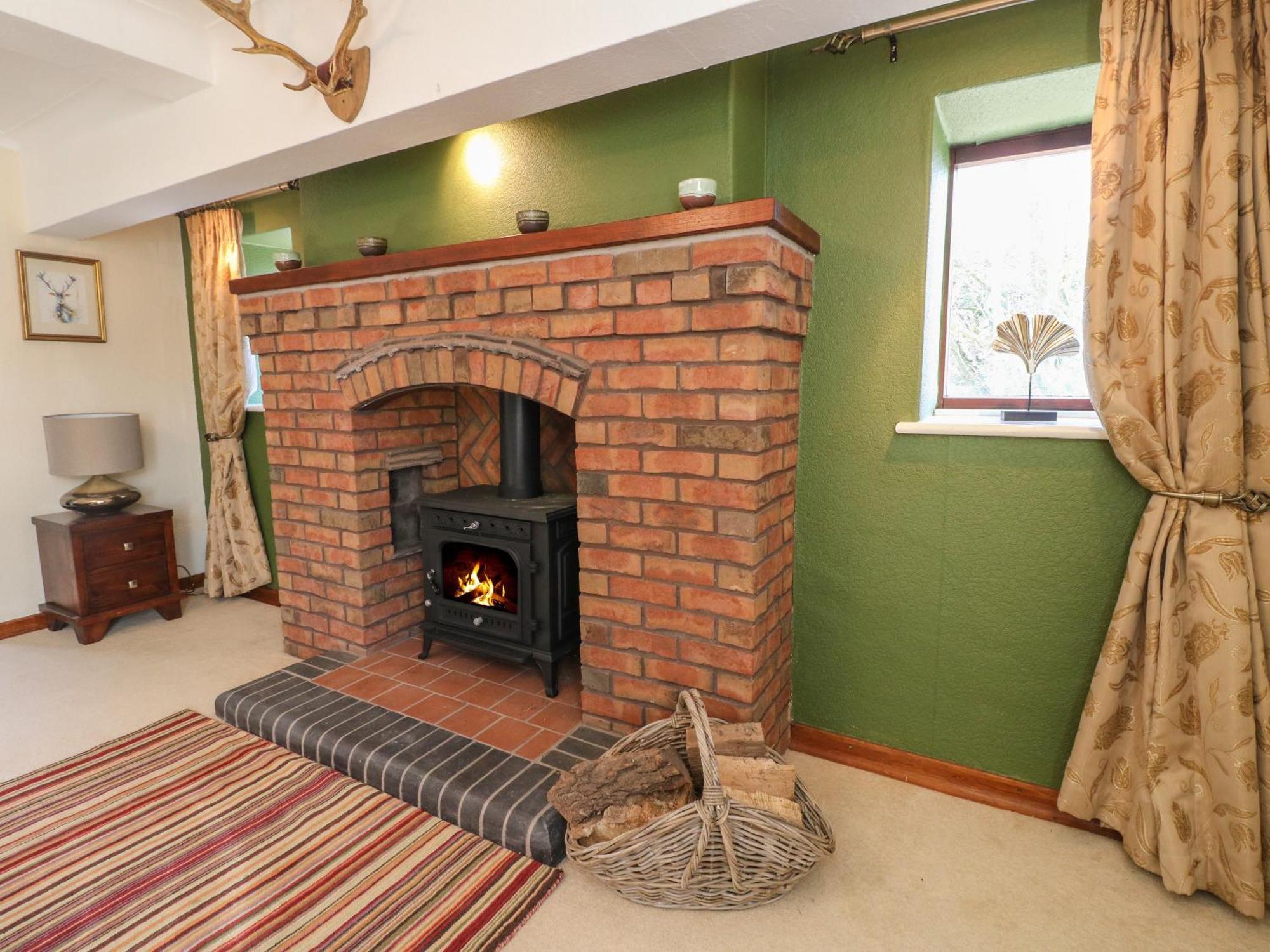 Fields Farm Villa Draycott in the Moors Bagian luar foto